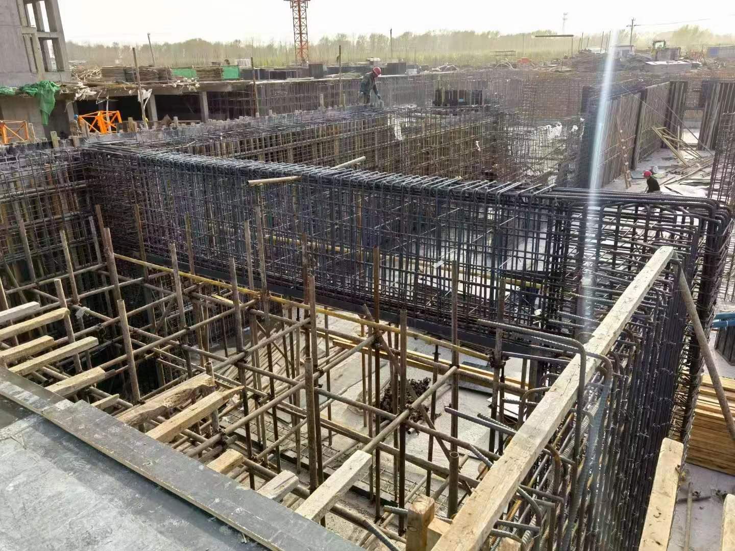 硚口建筑基础筏板施工时混凝土有哪些常见问题?
